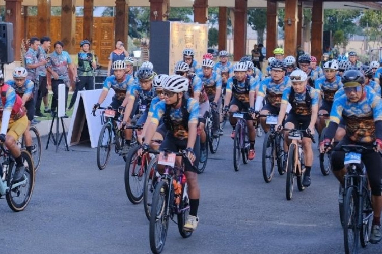 Viral! Nggravel Blitar 2026 Diikuti 360 Cyclist Dari 13 Provinsi Race 100 Km dan Non-race 80 Km