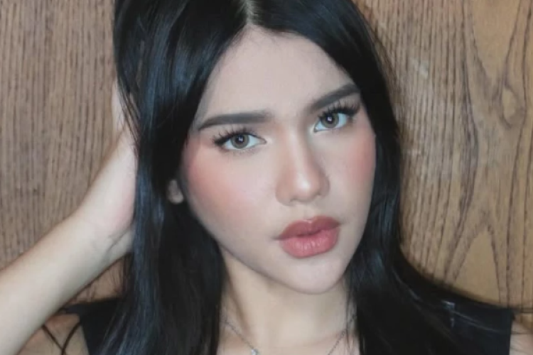 Heboh Gugatan Cerai Istri Dito Ariotedjo: Davina Karamoy Diduga Orang Ketiga, Siap Tempuh Jalur Hukum?