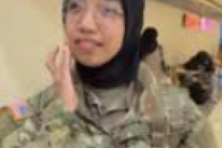 Terancam Kehilangan Kewarganegaraan? Inilah Kezia Syifa yang Viral Lantaran Bergabung dengan Tentara AS