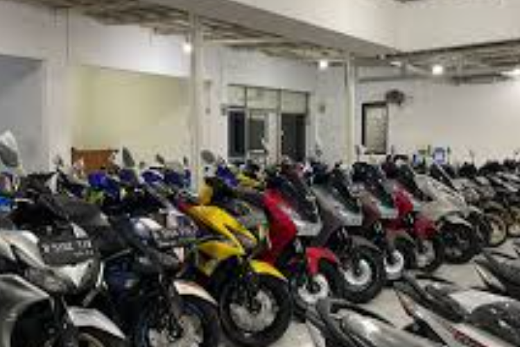 Ini Dia 5 Motor Bekas 2017 Terlaris di Tahun 2025, Ada Revo Koperasi