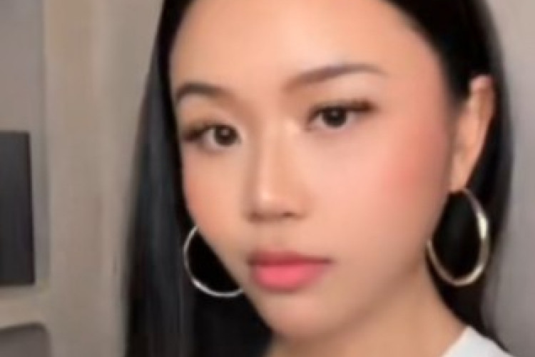 Siapa Wanda Oz? Istilah yang Ia Bikin Menjadi Viral dan Menuai Kontroversi Mengenai Sopan Santun