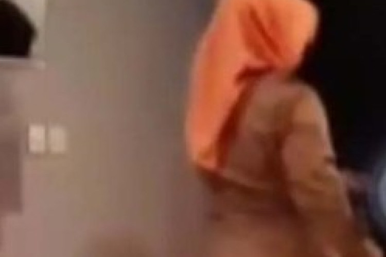 Yang Lagi Viral! Link Guru Bahasa Inggris dan Murid Bikin Netizen Merasa Janggal di Ruang Belajar