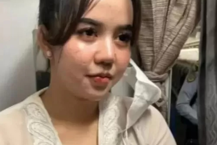 Sosok Khairun Nisa yang Menyamar Sebagai Awak Kabin Batik Air Rute Palembang-Jakarta Kini Dapat Beasiswa Pendidikan Pramugari