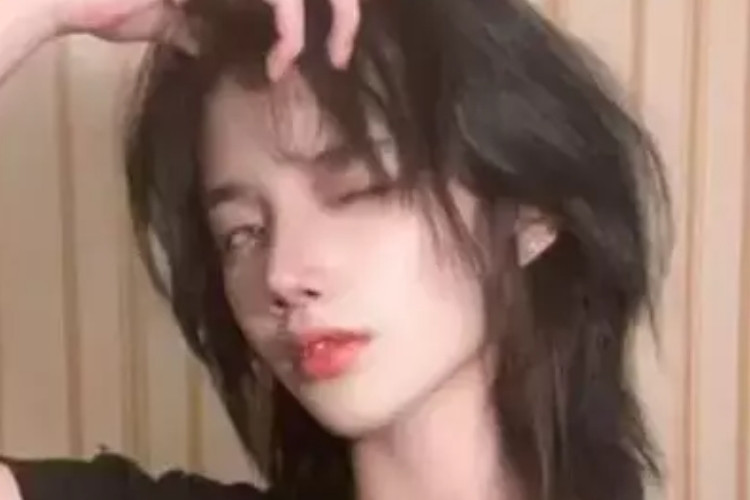 Cosplayer Bandung Omi Cosu Viral, Diduga Lakukan Pelecehan Sesama Jenis Dengan Membuat Korban Tidak Sadar Lalu Dibawa Pulang