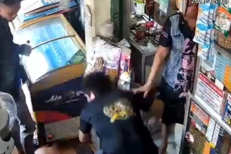 TNI Ngamuk di Warung Madura Viral di Media Sosial, Tanggapan TNI AD Tuai Kontroversi!