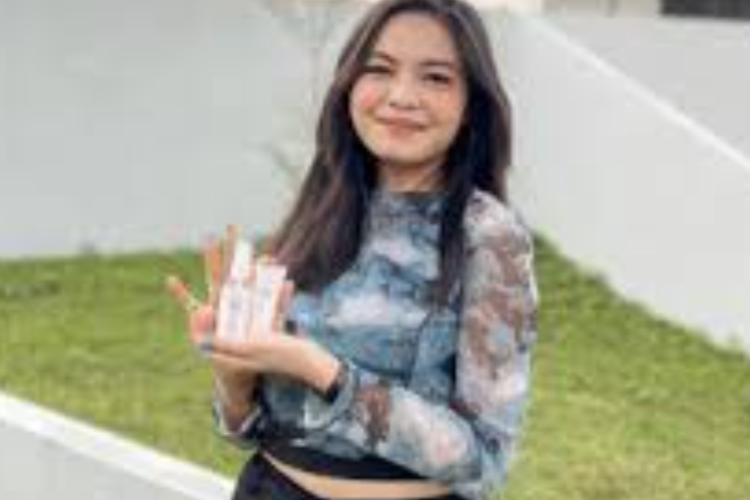 Heboh! Clara Wirianda Dikabarkan Jadi Simpanan Bobby Nasution Menantu Presiden Jokowi, Hoax atau Fakta?