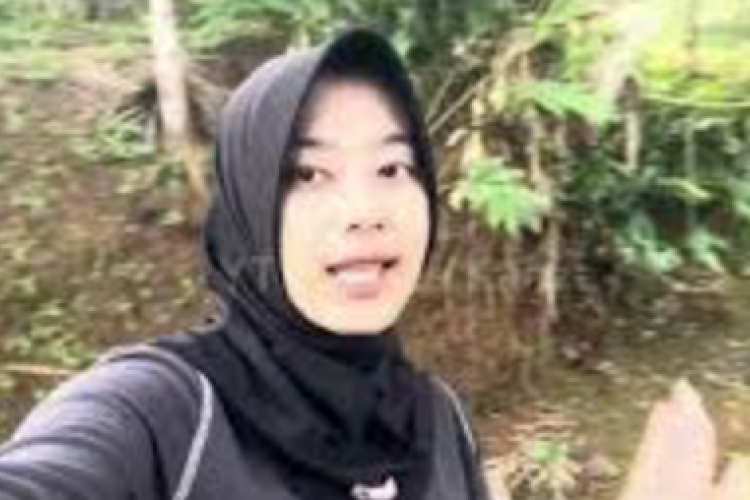 Skandal Leona Kanza Viral di TikTok: Apa yang Sebenarnya Terjadi? Ini Dia Link Video Sama 4 Cowok yang Ramai Dicari!
