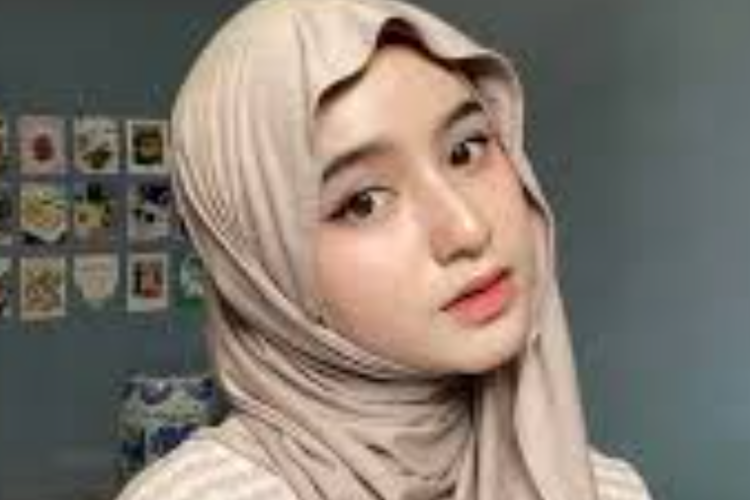 Cara Memakai Jilbab Pashmina Simple dan Mudah Untuk Remaja, Tampil Makin Cantik dan Percaya Diri