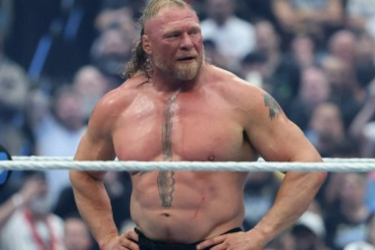 Akhir Era The Beast! Brock Lesnar Berikan Salam Perpisahan Mengharukan di WrestleMania Jadi Sorotan