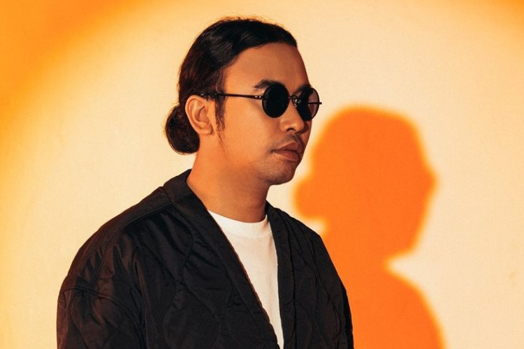 Profil Whisnu Shantika, DJ Idola Anak Muda Kekinian yang Hits Lewat Chitty Chitty Bang! : Agama, Medsos, Pendidikan & Akun IG