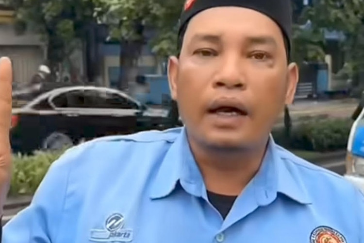 Video VIRAL Sopir Jaklingko Bentak dan Hina Penumpang ‘Monyet’ Langsung Dipecat Oleh Humas TransJakarta 