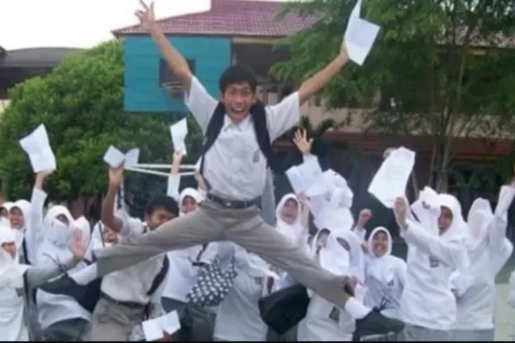Cara Cek Kelulusan SD-SMP Tahun 2026 Melalui HP, Mudah dan Praktis Langsung Keluar Nilai!