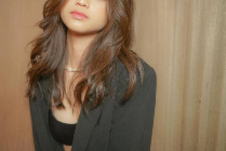 Update Terkini Maudy Effrosina 2025: Insiden Syuting, Proyek Series, hingga Drama Kehidupan Pribadi