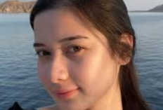 Viral! Profil dan Biodata Iris Wullur TikTokers yang Sering Unggah Video Bersama Asisten Rumah Tangganya