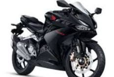 Harga Motor Honda CBR250R Bekas 2025 Three Color dan Striping Repsol, Simak Harga Lengkapnya Disini!