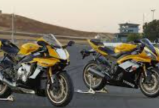 Motor Yamaha YZF-R6 dan XT1200Z Super Tenere Livery Spesial 60th Anniversary! Mirip Stripping MotoGP Rossi 2005