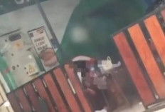 VIdeo Viral 31 Detik 2 Remaja Berbuat Tak Senonoh di Minimarket Bondowoso Pada Siang Bolong, Auto Diciduk Satpol PP