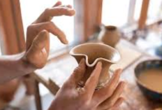 Tanah Liat Sifatnya Sangat Plastis atau Lentur Sehingga Mudah Untuk Apa? Simak Jawabannya Disini!