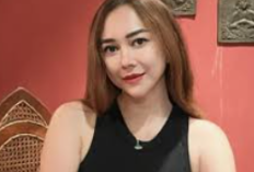 Lagi Panas–panasnya! Aura Kasih Kembali Viral, Aksi Terbarunya Jadi Bahan Perdebatan Netizen 