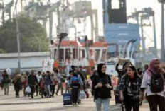 Pengaruh Pusat Keunggulan Ekonomi di Indonesia Terhadap Migrasi Penduduk Antara Lain?